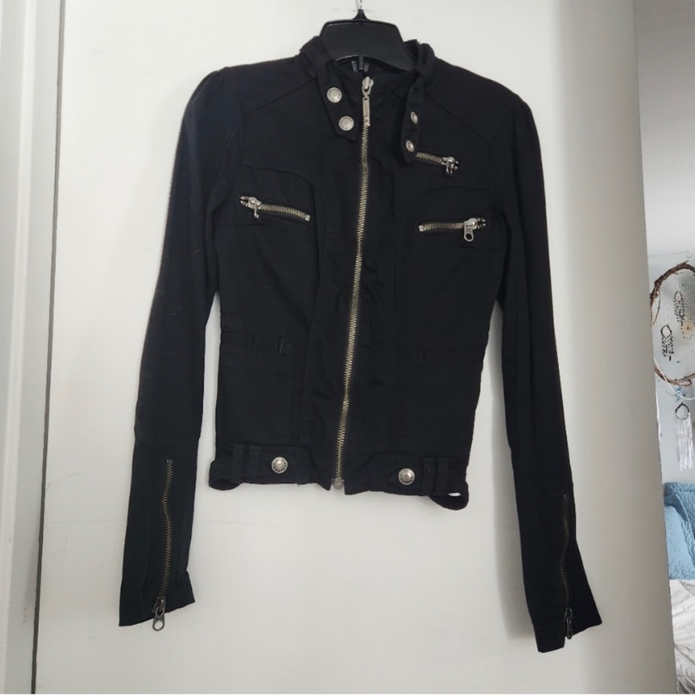 Guess Black Bomber Jacket with Silver Hardware VINTAGE XS COTTON